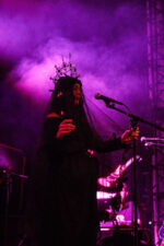 Sisteria blows minds and reveals singer’s pregnancy at Tower