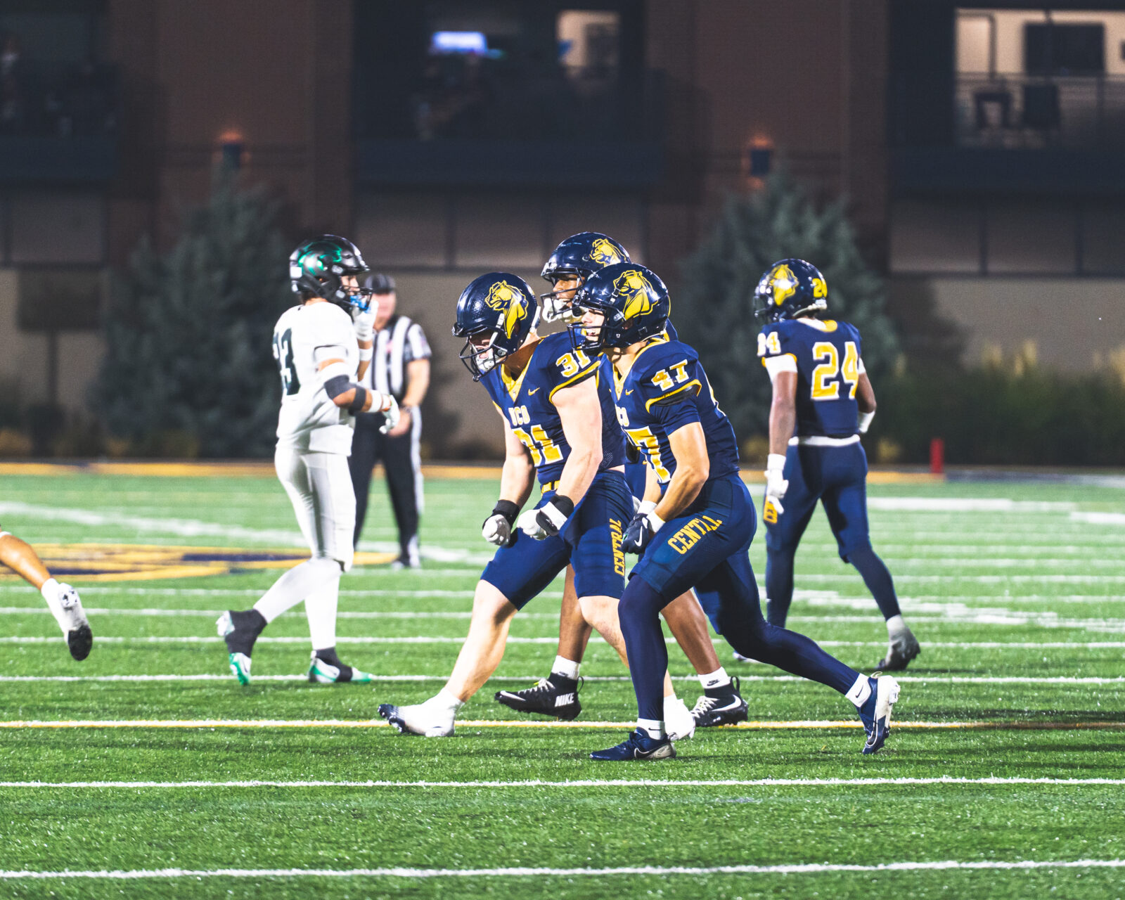 UCO football falls to Division I Central Arkansas, 59-20 - UCentral Media