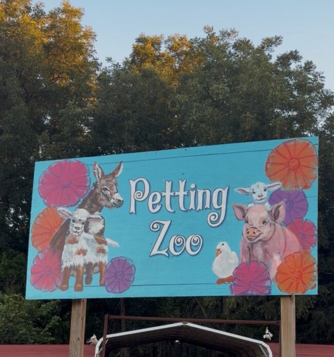 Petting Zoo Sign